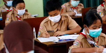 idsch.id - Protokol Penanganan Virus COVID-19 di Lingkungan Pendidikan