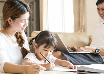 Saat Anak Belajar di Rumah, Orangtua Wajib Lakukan Hal Ini