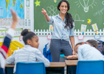Meningkatkan Kualitas Pendidikan dan Tenaga Pendidikan dengan cara Transformasi Kelembagaan di kembangkan