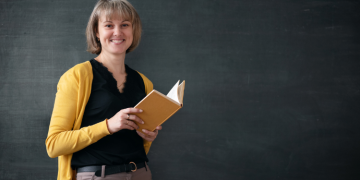 Guru Harus kah punya rasa kecewa?