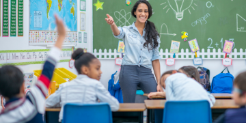 10 Tips Menjadi Guru Yang Menyenangkan