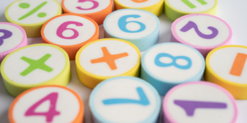 Mengevaluasi Buku Kelas 1 SD Perlu, Karena Banyak Tulisan dan Bacaan Yang Panjang