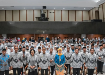 Pembukaan Acara Konferensi Kerja Provinsi III di Balai Agung