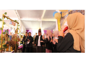 Pameran Inovasi Proyek Kepempimpinan Mahasiswa PPG FKIP Universitas Lampung