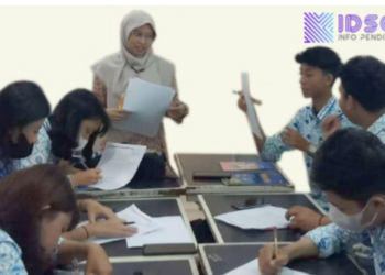 Bagaimana Pengelolaan Praktik Kinerja Guru dan Kepala Sekolah? Yuk Simak dibawah ini