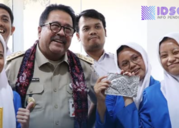 Rano Karno Berkunjung ke Gedung Dinas Pendidikan Jakarta