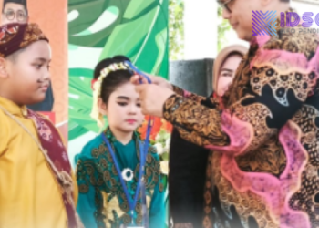 Kegiatan Festival Tunas Bahasa Ibu (FTBI) Jenjang SD Tingkat Bekasi resmi di buka