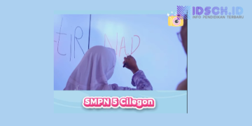 SMPN 5 Cilegon Terima Interactive Flat Panel, Dukung Transformasi Digital Pembelajaran