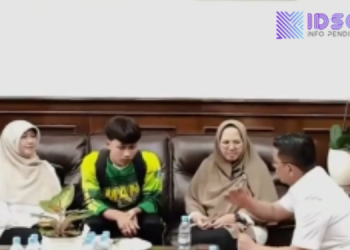 Pertemuan Antara Kepsek SMAN 1 Cimarga dengan Lutfiana Putra,Saling Minta Maaf