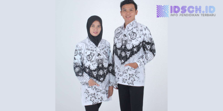 Lomba Cipta Puisi untuk Menyemarakkan Hari Guru 2025