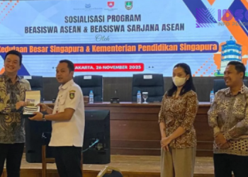 Enam Kampus Singapura Buka Beasiswa untuk Pelajar Solo, Kedubes Sosialisasi di Balai Kota