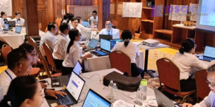 Calon Kepala Sekolah Diperkuat dengan Pembelajaran tentang Pengembangan GTK