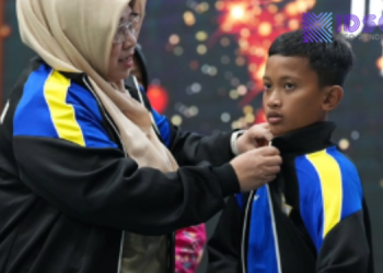 Kadisdik  DKI Jakarta melepas 17 Kontingen jenjang SD/Sederajat FLS3N dan O2SN