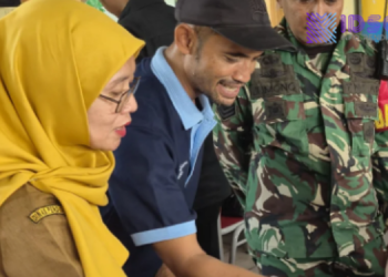 Babinsa Pondok Jaya Dampingi dan Awasi Program MBG di SDN Pondok Jaya, Pastikan Tepat Sasaran