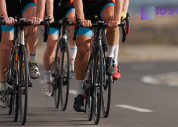 Gowes Onthel Lintas Iman Sambut Hari Guru Nasional 2025: Merawat Semesta dengan Cinta