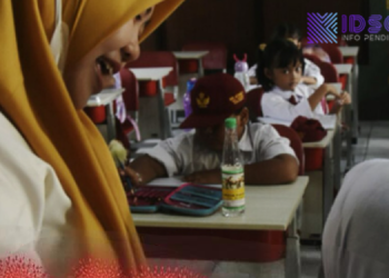 Bikin Gemas! Guru di Bekasi Butuh Perlindungan Hukum di Kelas