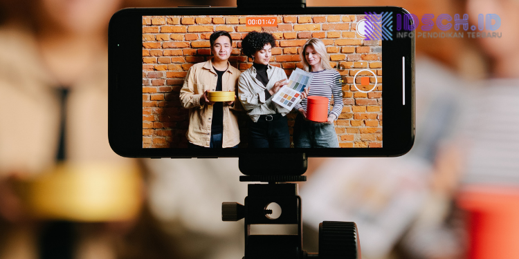 Lomba Video Singkat Terima Kasih untuk Guru!