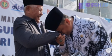 Pemkot Depok Beri Penghargaan pada Guru Mengabdi di HUT PGRI ke-80 dan HGN 2025
