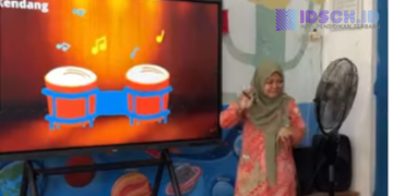 Digitalisasi Pembelajaran Lewat IFP, Guru Makin Kreatif Murid Makin Aktif!