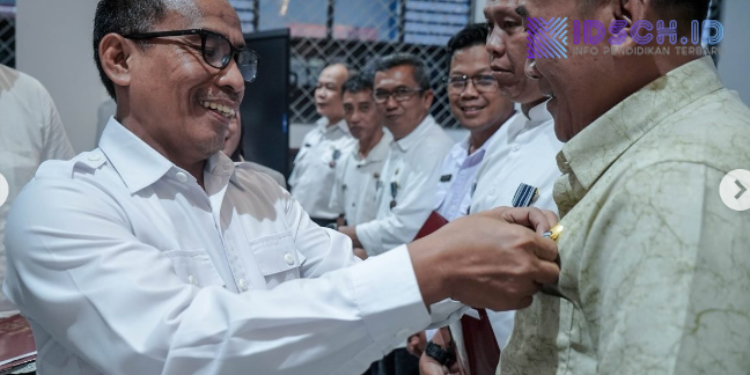 Pembinaan Kepsek Kadisdik Jabar: Jangan Ada Sekolah yang Dekil!