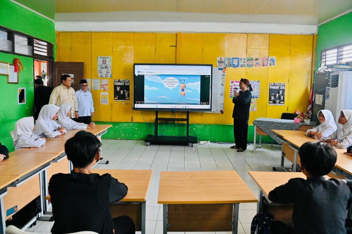 3 Fitur Favorit Papan Interaktif Digital