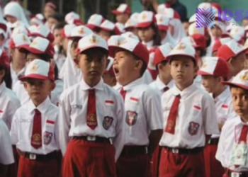 Dari Rapor Kertas ke Sistem Cerdas: Digitalisasi Penilaian SD Kini Standar Nasional Lewat e-Rapor 2025