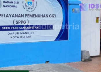 Viral Kritik Menu Mentah Program MBG di SMPN 4 Blitar