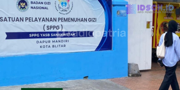 Viral Kritik Menu Mentah Program MBG di SMPN 4 Blitar