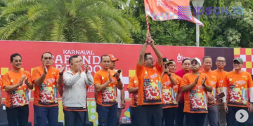 Wakil Kepala Dinas Pendidikan DKI Jakarta Hadiri Karnaval Sarendo-Rendo di Silang Monas
