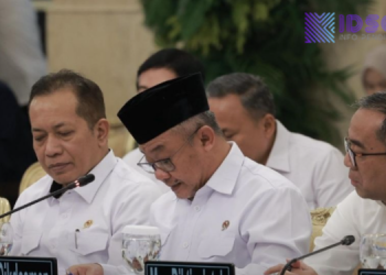 Mendikdasmen Laporkan Bantuan Bencana di Ratas Kabinet