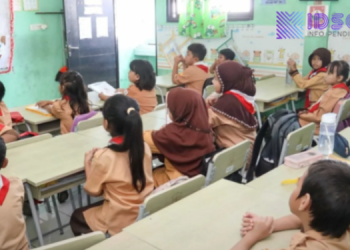 Dispendik Surabaya Catat Kekurangan 1.800 Guru SD dan SMP Negeri