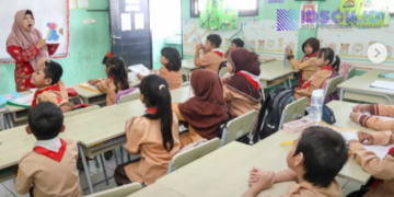 Dispendik Surabaya Catat Kekurangan 1.800 Guru SD dan SMP Negeri