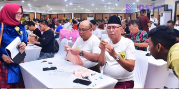 Peringati Hari Ibu 2025, Pemkot Surabaya Gelar Lomba Unik Libatkan Kepala Dinas