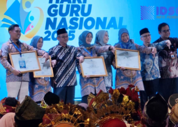 Apresiasi Guru Pamong PPG Warnai Puncak Hari Guru Nasional 2025