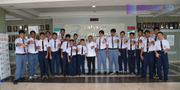 Wamendikdasmen Tinjau Program Sekolah Garuda di Cahaya Rancamaya, Apresiasi Karya dan Pendekatan Pembelajaran STEM