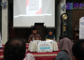 DKM Baitut Tholibin Salurkan Bantuan Rp100 Juta untuk Warga Pendidikan Terdampak Banjir di Sumatra