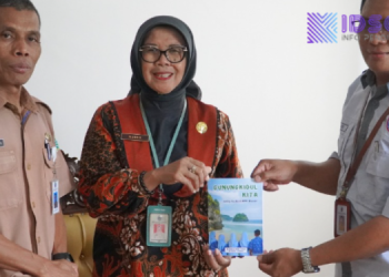Disdik Gunungkidul Terima Antologi Esai “Gunungkidul Kita” Karya Siswa SMPN 1 Wonosari