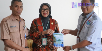 Disdik Gunungkidul Terima Antologi Esai “Gunungkidul Kita” Karya Siswa SMPN 1 Wonosari