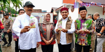 Gus Ipul Puji Semangat Siswa Disabilitas di Sekolah Rakyat Pasuruan