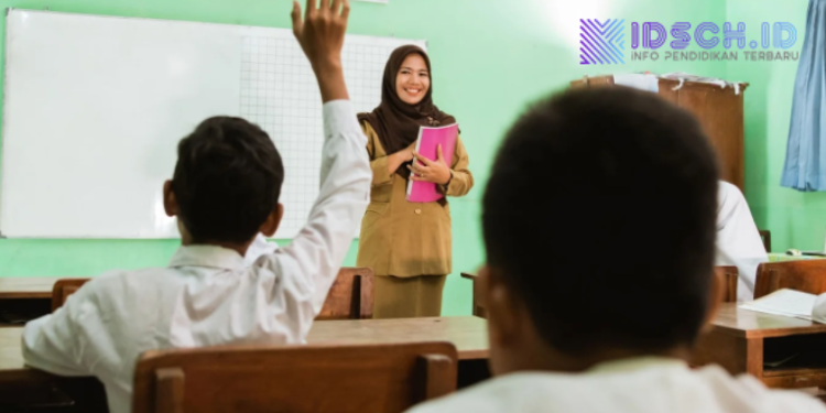 Menkeu Tambah DAU Rp7,66 Triliun untuk THR dan Gaji ke-13 Guru ASN Daerah