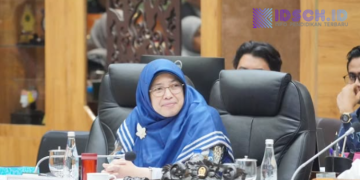Komisi X DPR Dukung TPG Guru Cair Bulanan Mulai 2026, Soroti Pentingnya Pengawasan Daerah