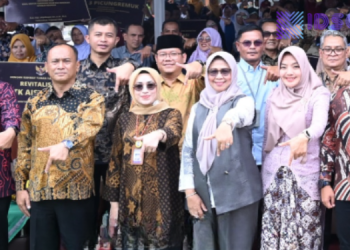 Wamen Atip Resmikan Revitalisasi 24 Satuan Pendidikan di Tasikmalaya