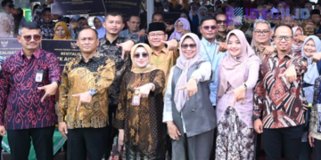 Wamen Atip Resmikan Revitalisasi 24 Satuan Pendidikan di Tasikmalaya