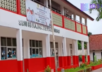 Bupati Bogor Rudy Susmanto Bangun Tiga Ruang Kelas Baru di SDN Ki Hajar Dewantara 02 Parung