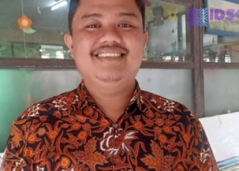 Kisah Haru Nurhasan Guru PPPK Harus Berjualan Cilok Karena Gaji cuma Rp 600 Ribu