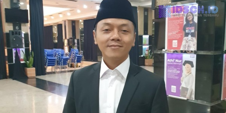 Pemerintah Targetkan 150 Ribu Guru Raih Beasiswa S1 dan Revatalisasi 60 Ribu Sekolah Tahun 2026