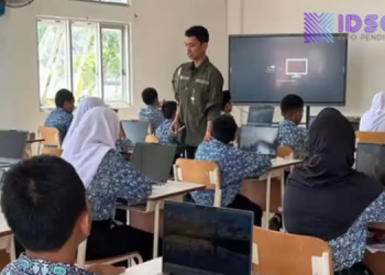 Program Satu Siswa Satu Laptop Diterapkan di SRMP 25 Kendari