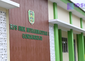 Revitalisasi Rampung, Mendikdasmen Resmikan 10 Satuan Pendidikan di Karanganyar