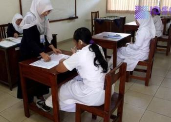 Selisih Gaji Petugas MBG dan Guru Honorer Jadi Sorotan, JPPI Minta Pemerintah Berlaku Adil