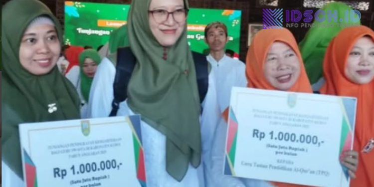 Kesejahteraan Guru Non-ASN Diperkuat, Pemerintah Naikkan Insentif dan Tunjangan Mulai 2026